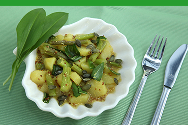 Kartoffelsalat mit Spargel